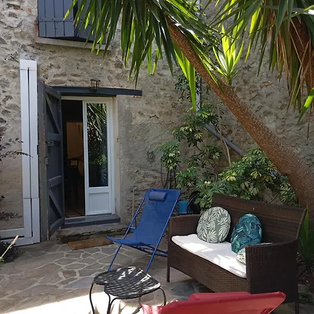 公寓 Maison Deux Chambres, Garage, Jardin, Chez Nadine *